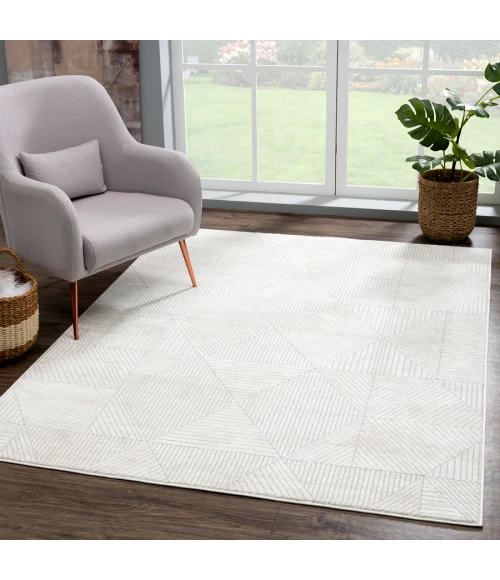 United Weavers Reserve White 770-30399 2 ft. 7 in. X 7 ft. 2 in. Rectangle Rug