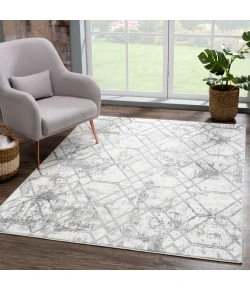 United Weavers Reserve Grey 770-30472 5 ft. 3 in. X 7 ft. 2 in. Rectangle Rug