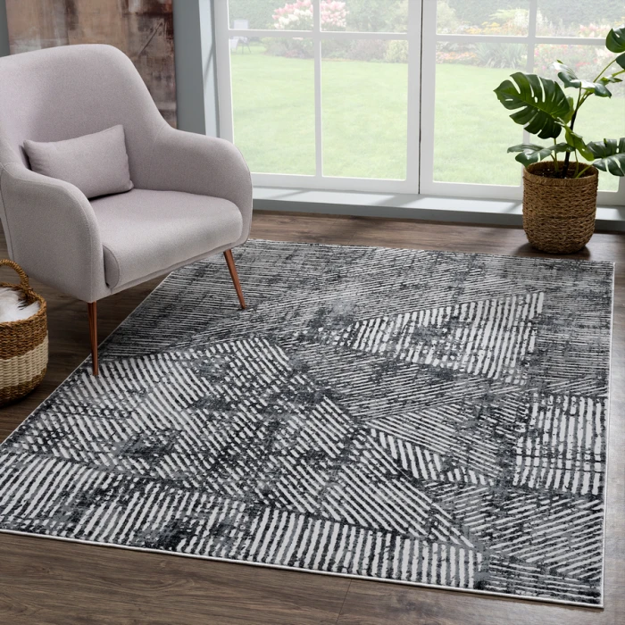 United Weavers Reserve Grey 770-30572 1 ft. 10 in. X 3 ft. Rectangle Rug