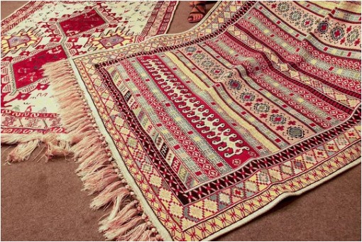 Woollen Rugs for your place